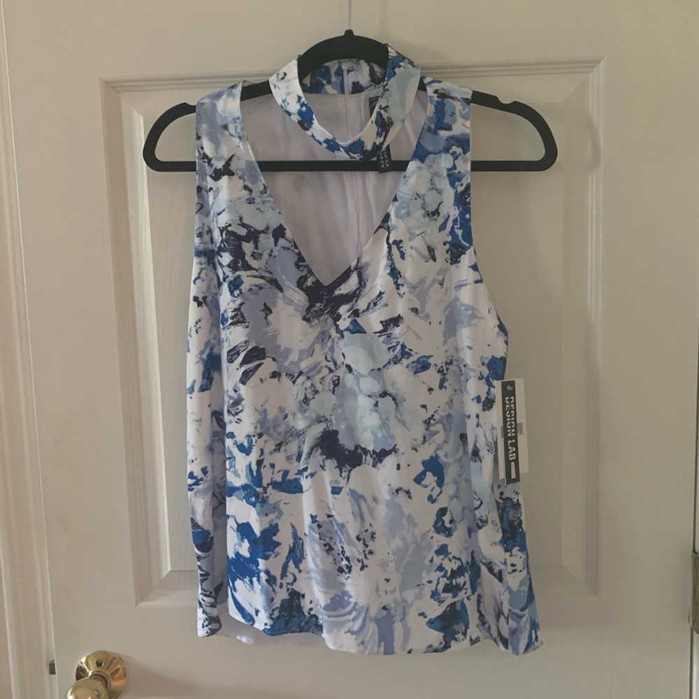 Sleeveless top